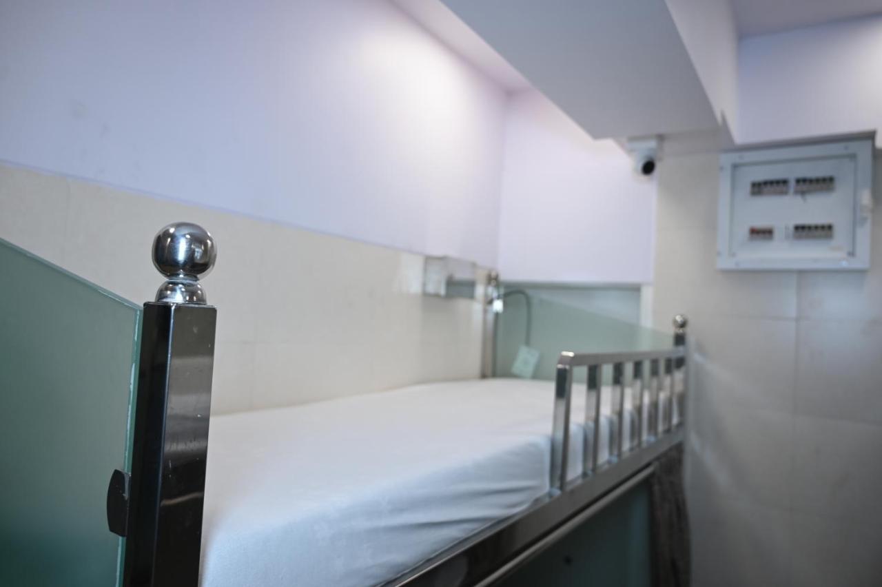 Sagar Dormitory Andheri - Nearest To Andheri Railway Station West Mumbai Luaran gambar
