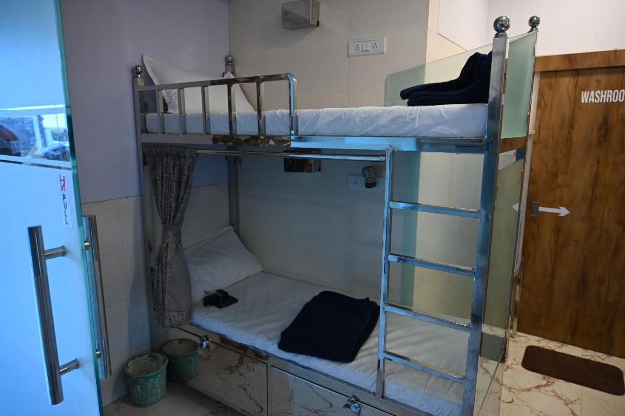 Sagar Dormitory Andheri - Nearest To Andheri Railway Station West Mumbai Luaran gambar